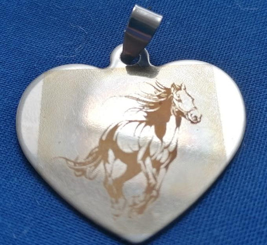 Stainless Steel Engraved Neckless Heart & strap/chain